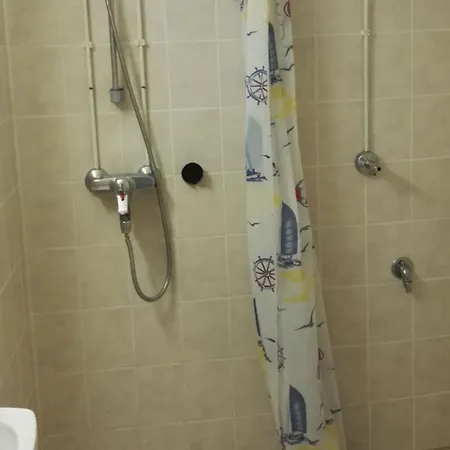 Saimaa Hirsilinna Hotel 2*