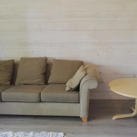 Saimaa Hirsilinna 2*