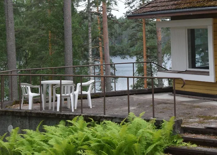 酒店 Saimaa Hirsilinna 2*